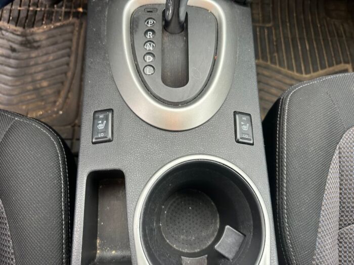 Nissan Rogue SV – Image 14