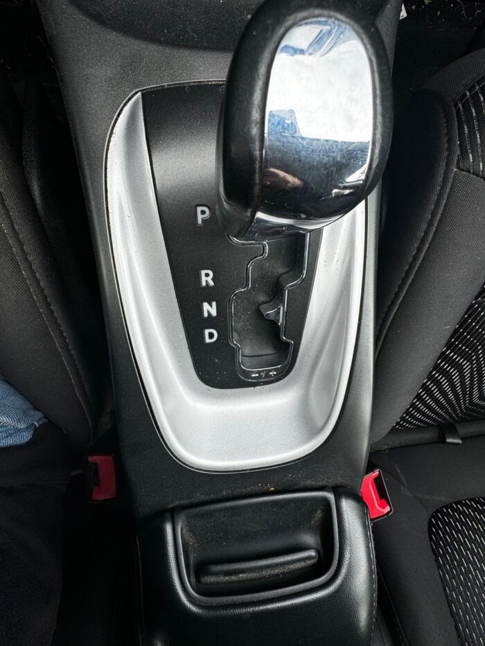 Dodge Journey SXT – Image 12