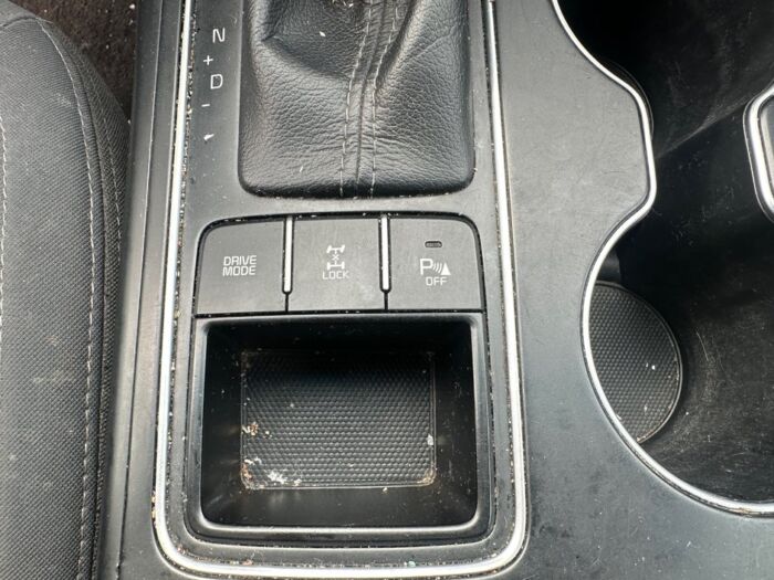 Kia Sorento LX – Image 13