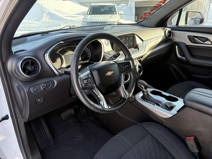 Chevrolet Blazer AWD LT BLUETOOTH CAMÉRA SIÈGES CHAUFFANT – Image 20
