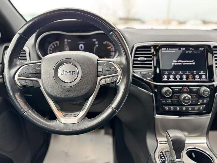 Jeep Grand Cherokee Édition 80e anniversaire 4x4 – Image 22