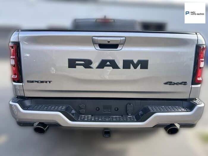 RAM 1500 Sport – Image 6