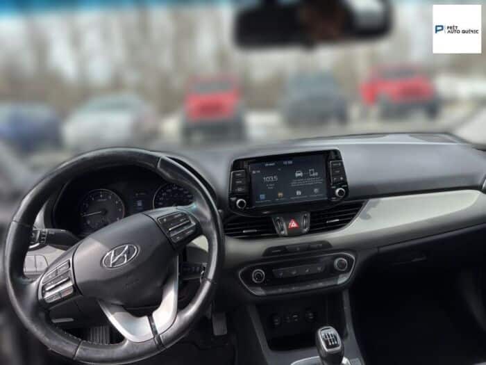 Hyundai Elantra GL - Image 9