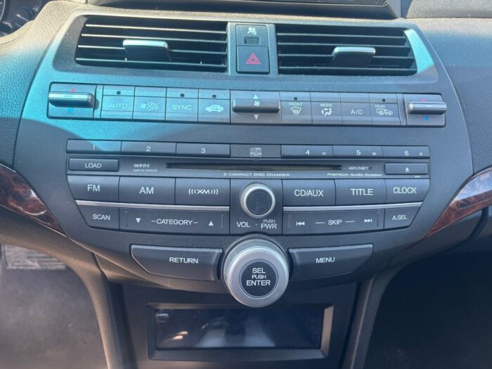 Honda Accord Crosstour EX-L - Image 14