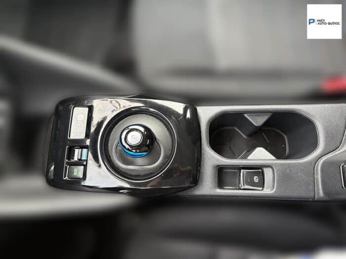 Nissan LEAF SV à hayon/CRIUSE ADAPTATIF/VOLANT CHAUFFANT/BAS M – Image 36