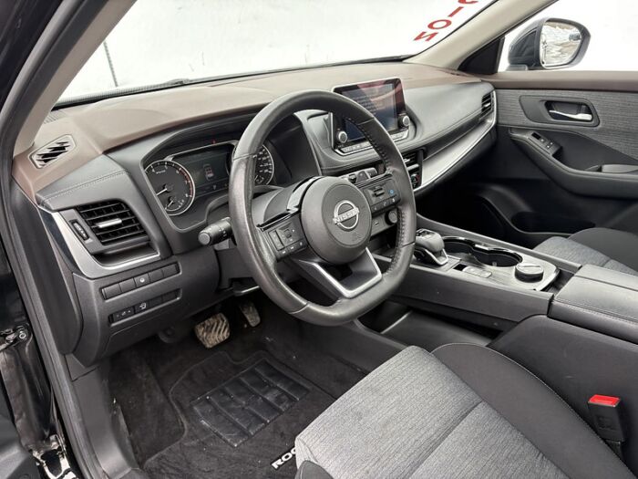 Nissan Rogue SV AWD/TOIT PANORAMIQUE/CRUISE ADAPTATIF/BAS MILLA – Image 17