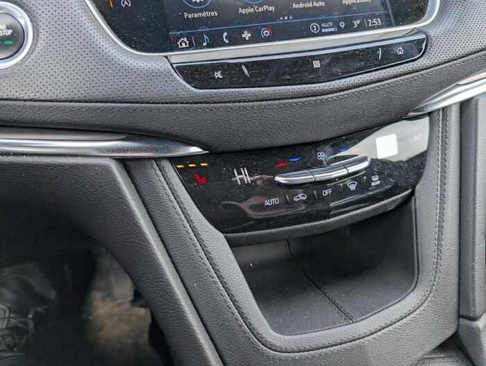 Cadillac XT5 TI luxe BLUETOOTH CUIR CAMÉRA BAS KILOMÉTRAGE – Image 15