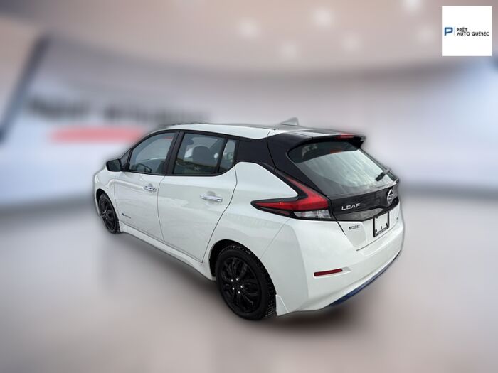 Nissan LEAF SV à hayon/CRIUSE ADAPTATIF/VOLANT CHAUFFANT/BAS M – Image 8