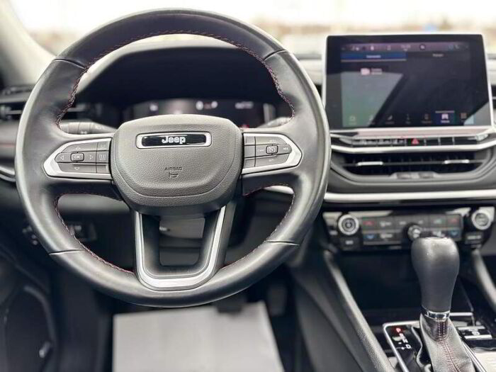 Jeep Compass Trailhawk 4x4 - Image 16