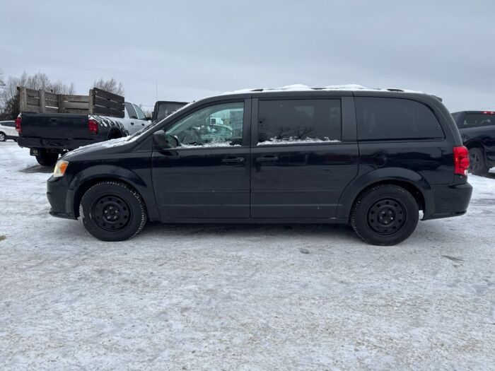 Dodge Grand Caravan SXT – Image 13