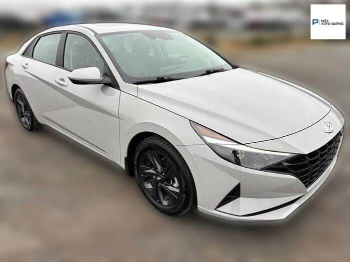 Hyundai Elantra Preferred IVT avec ensemble Soleil et technologie – Image 4