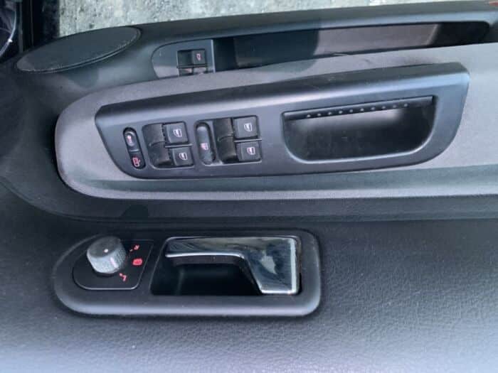 Volkswagen Golf - – Image 12