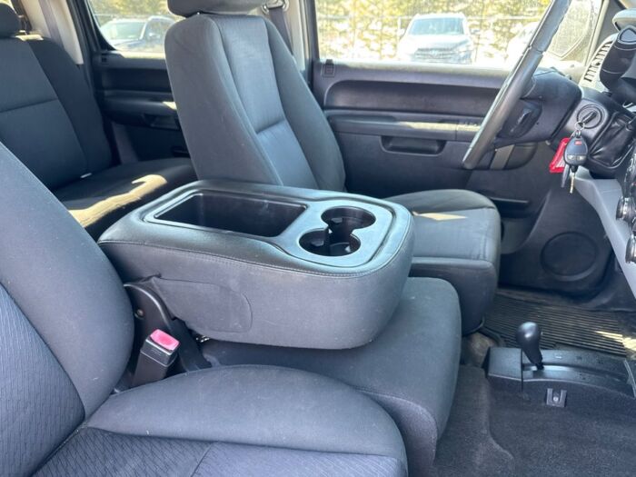 Chevrolet Silverado 1500 LS Cheyenne Edition – Image 33