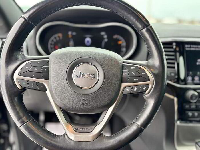 Jeep Grand Cherokee Édition 80e anniversaire 4x4 – Image 17