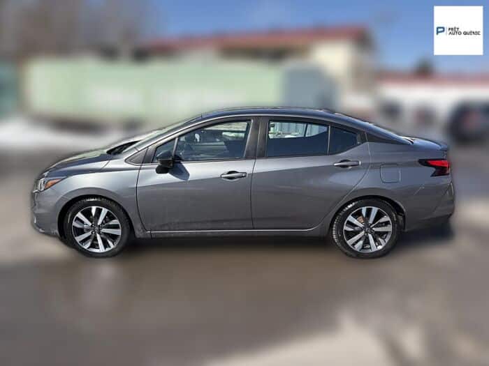 Nissan Versa SR BLUETOOTH CAMÉRA SIÈGES CHAUFFANT BAS KILO – Image 9