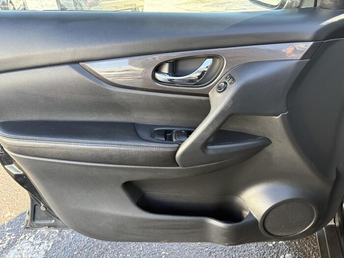 Nissan Rogue SV TECH TI BLUETOOTH TOIT CAMÉRAS 360 GPS – Image 27