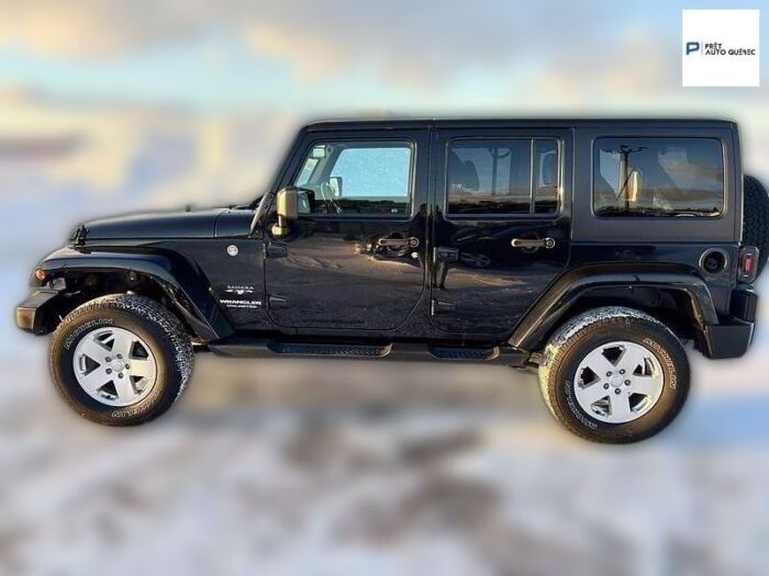 Jeep Wrangler Unlimited Modèle Sahara 4 portes traction intégrale - Image 9