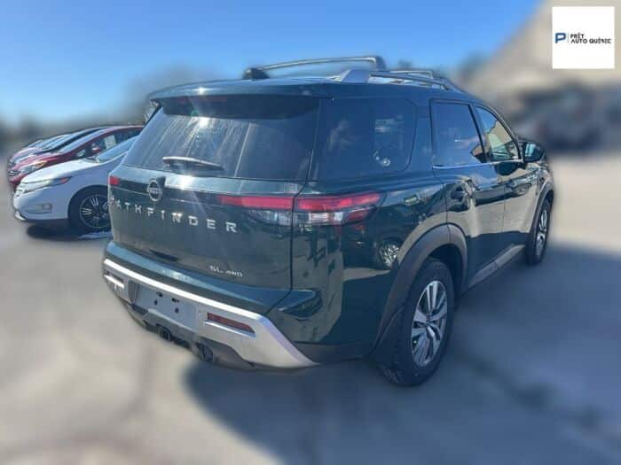 Nissan Pathfinder SL - Image 5