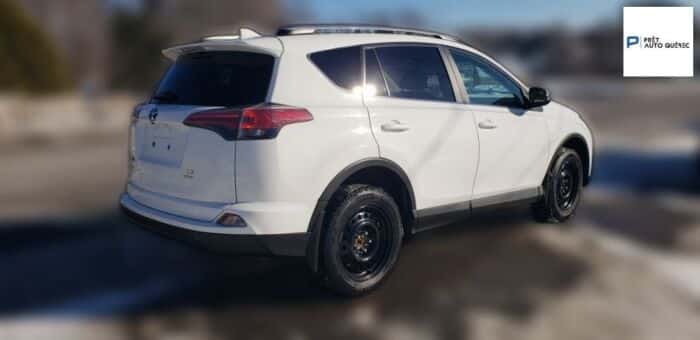 Toyota RAV4 LE - Image 24