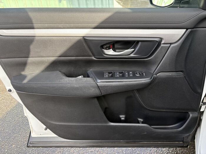 Honda CR-V LX AWD – Image 5