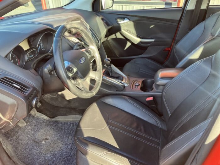Ford Focus SEL – Image 7