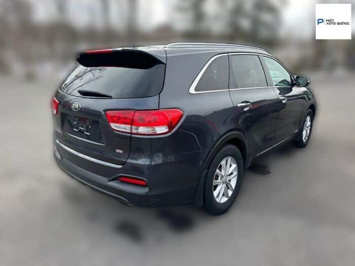 Kia Sorento LX – Image 3