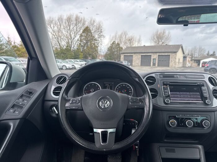 Volkswagen Tiguan Highline 2.0 TSI 4 Motion – Image 16