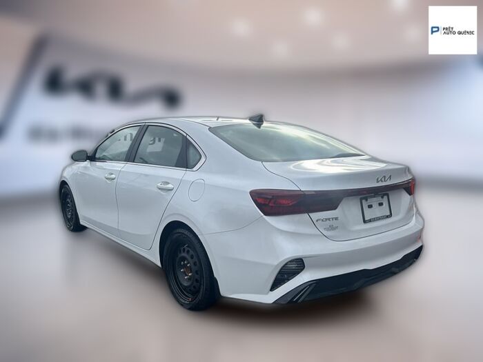 Kia Forte EX IVT – Image 4