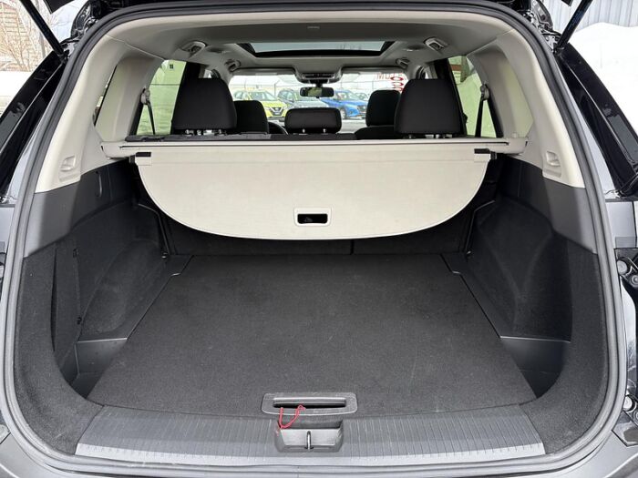Nissan Rogue SV AWD/TOIT PANORAMIQUE/CRUISE ADAPTATIF/BAS MILLA – Image 9