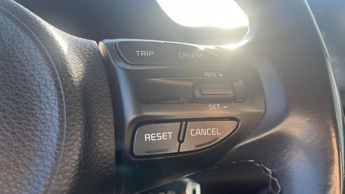 Kia Rio 5 portes LX+ IVT - Image 12