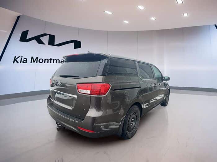 Kia Sedona L TA – Image 6