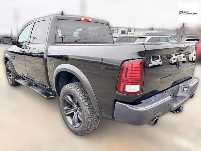 RAM 1500 Classic Warlock cabine d'équipe 4x4 caisse de 5 pi 7 po – Image 7