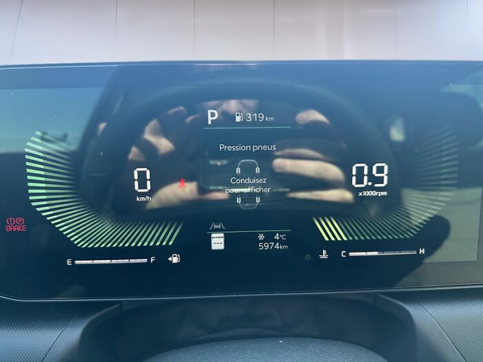 Kia K4 EX TA - Image 12