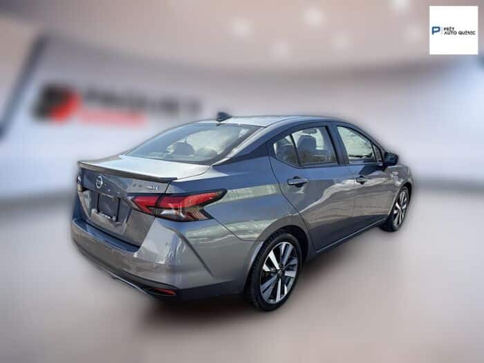 Nissan Versa SR BLUETOOTH CAMÉRA SIÈGES CHAUFFANT BAS KILO – Image 3