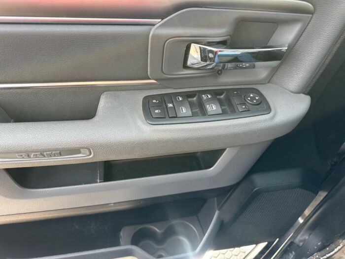 Ram 1500 OUTDOORSMAN – Image 9