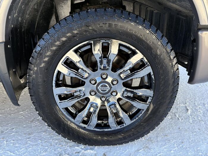 Nissan Titan XD Platine Réserve diesel CREW CAB 4x4 BLUETOOTH CUIR – Image 40