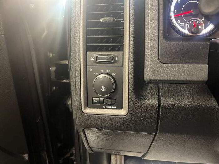 RAM 1500 N/A – Image 20