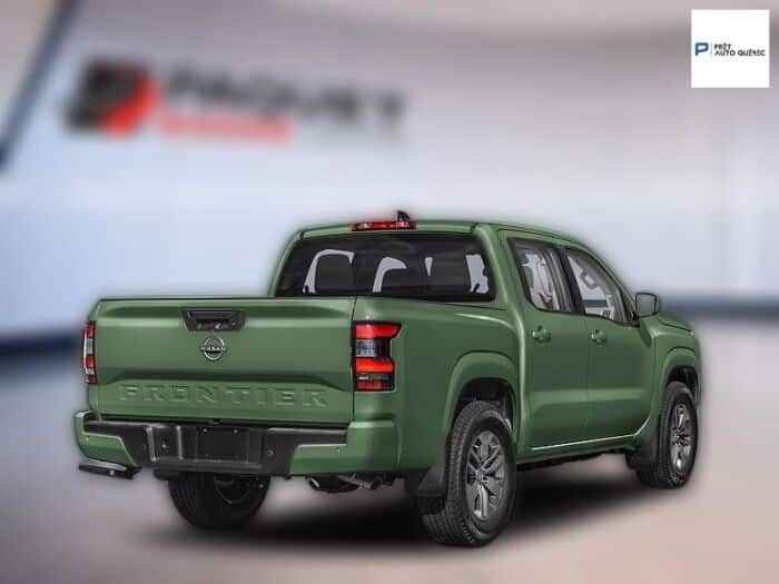 Nissan Frontier Crew Cab Sv – Image 3