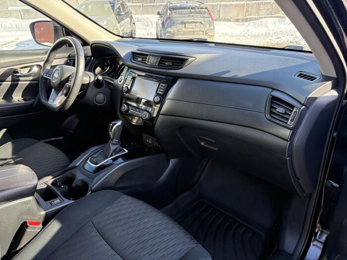 Nissan Rogue SV TECH TI BLUETOOTH TOIT CAMÉRAS 360 GPS – Image 34