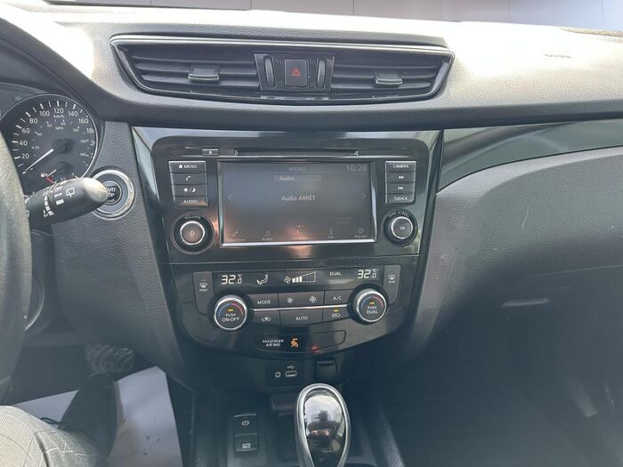 Nissan Qashqai SV TI CVT - Image 20