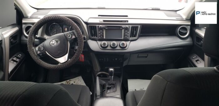 Toyota RAV4 LE - Image 17