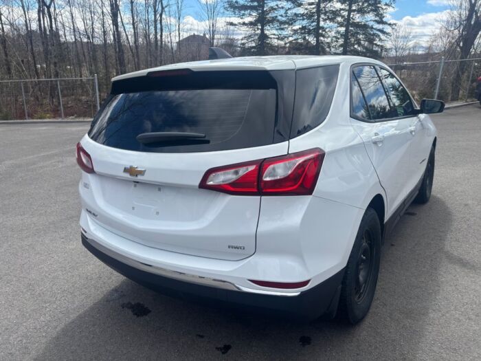 Chevrolet Equinox LS – Image 6