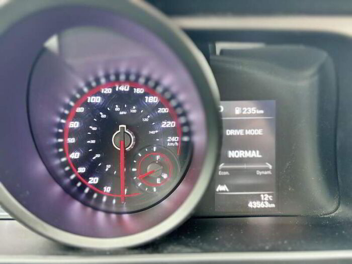 Hyundai Elantra Preferred IVT avec ensemble Soleil et technologie – Image 15