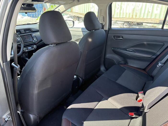 Nissan Versa SR BLUETOOTH CAMÉRA SIÈGES CHAUFFANT BAS KILO – Image 26