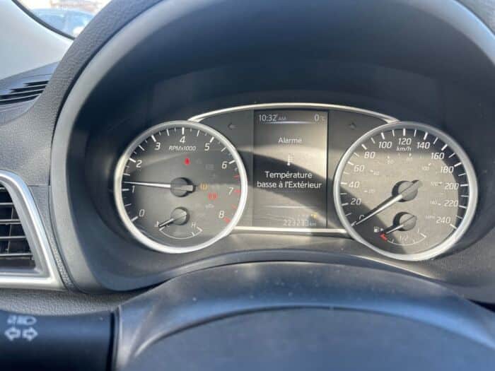 Nissan Sentra SV – Image 15