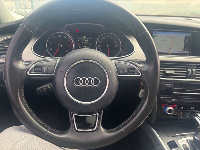 Audi A4 2.0L TURBO TFSI PREMIUM – Image 15