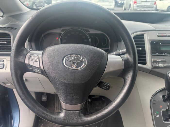Toyota Venza BASE – Image 16