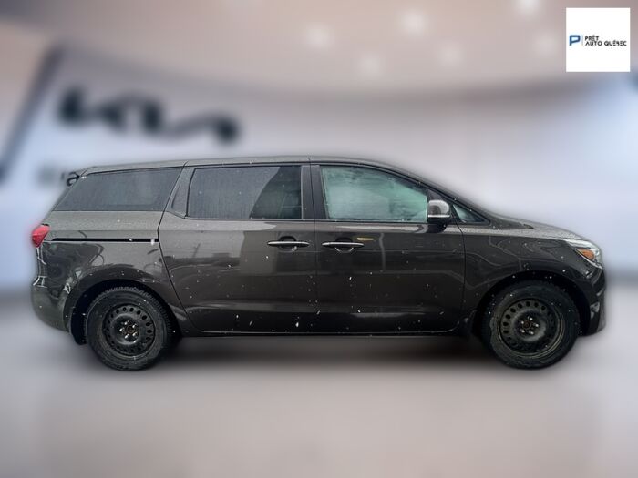 Kia Sedona L TA – Image 7