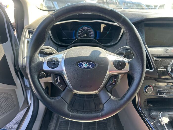 Ford Focus Electric – Image 11