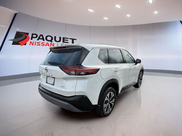 Nissan Rogue SV TA BLUETOOTH TOIT CAMÉRAS 360 BAS KILOMÉTRAGE – Image 3